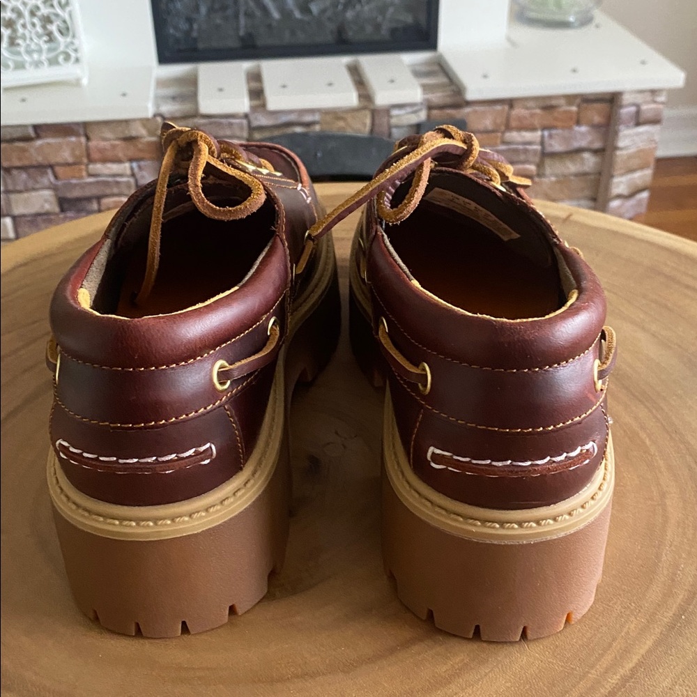 🆕 Urban Outfitters X Timberland Stone Street Platform Boat Shoes in burgundy - Picture 12 of 12